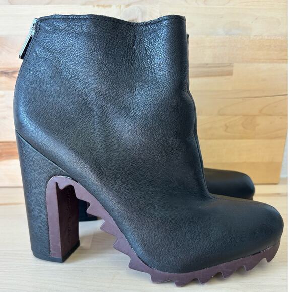 Sam Edelman Shoes - Circus Sam Edelman Kensley Jagged Sole Black Leather Ankle Boots Women’s Sz 8
